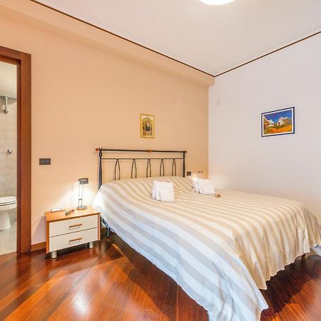 A Casa Di Sara Ermy Bed & Breakfast Bari Luaran gambar