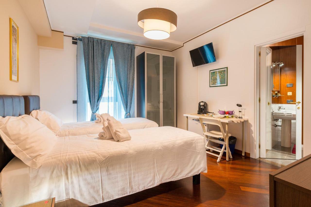 A Casa Di Sara Ermy Bed & Breakfast Bari Luaran gambar